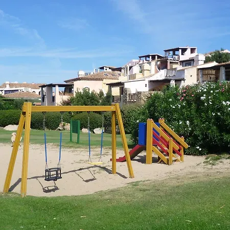 I Delfini Di Cala Del Faro