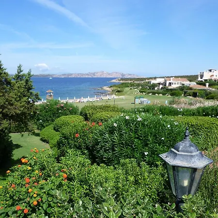 شقة Elegante Vista Mare I Delfini Di Cala Del Faro Cala Granu *
