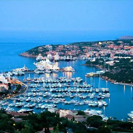 I Delfini Di Cala Del Faro *