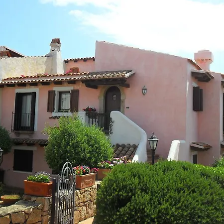 Apartament Elegante Vista Mare I Delfini Di Cala Del Faro Cala Granu